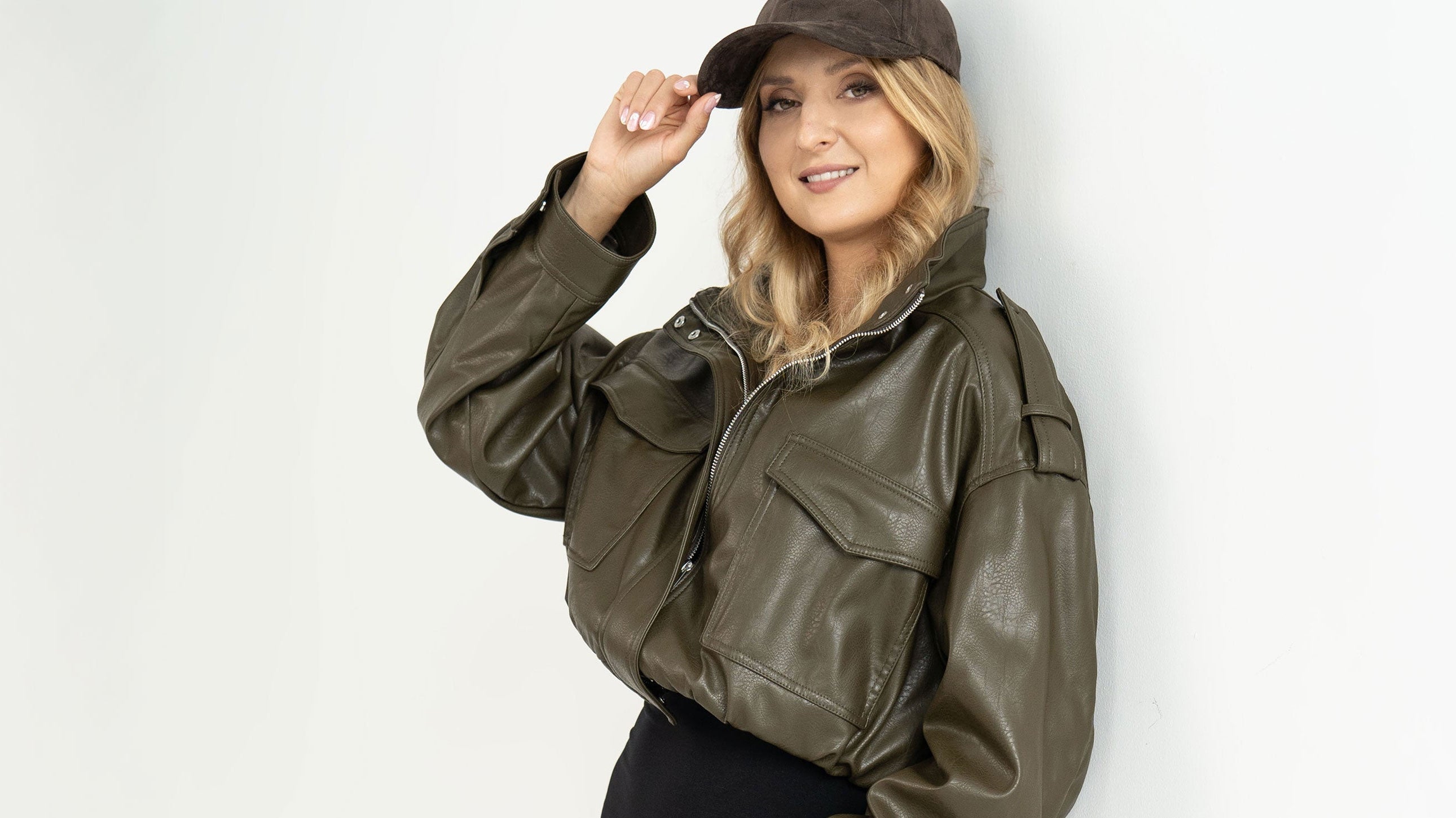 Outfity warstwowe na jesień – co zakładać, a czego unikać?