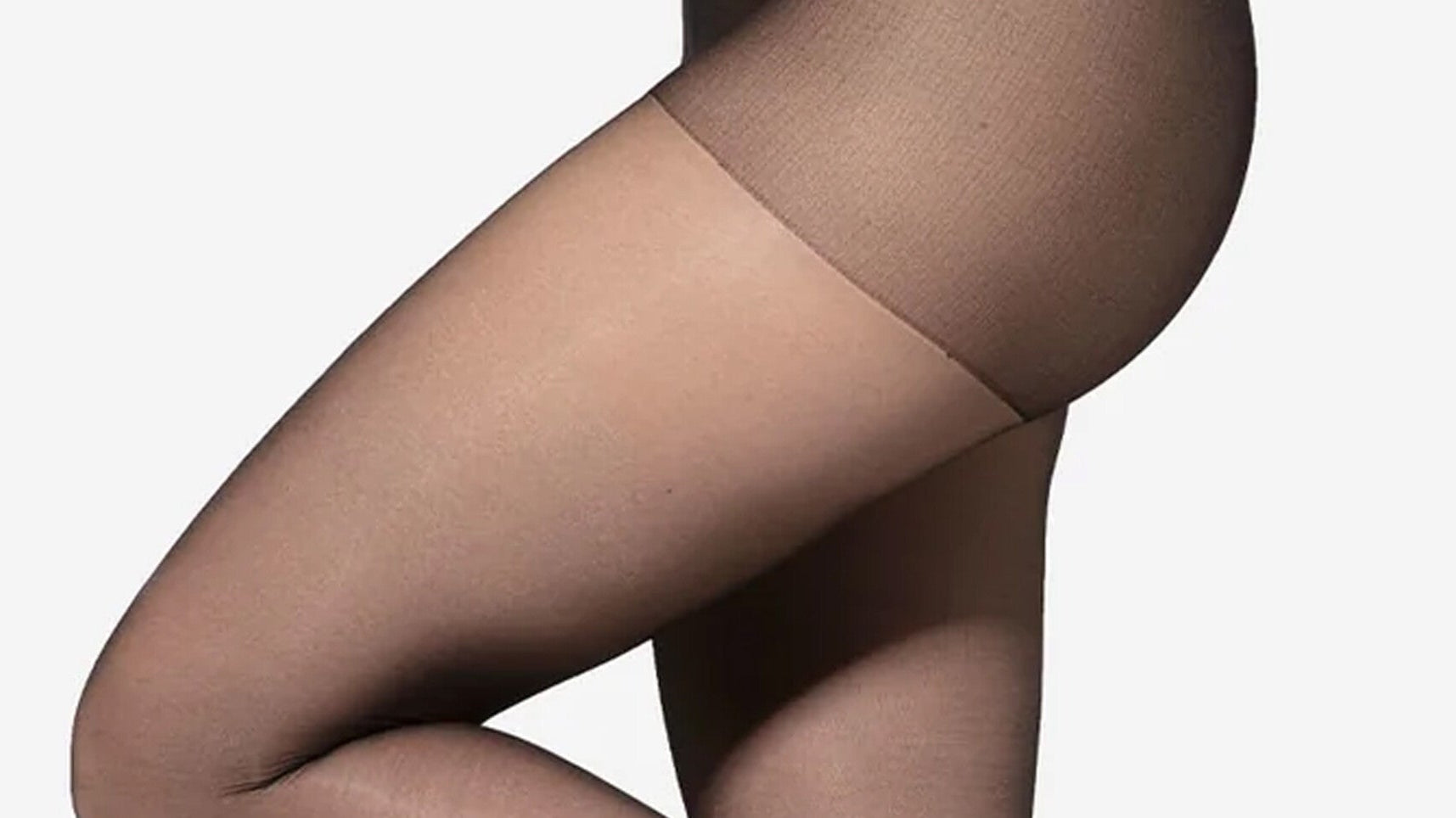 Rajstopy antystatyczne – innowacja w świecie mody i sposób na elektryzujące się damskie ubrania