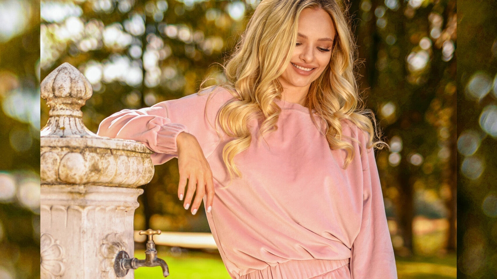 Welur, materiał królów, którym możesz otulić się tej jesieni