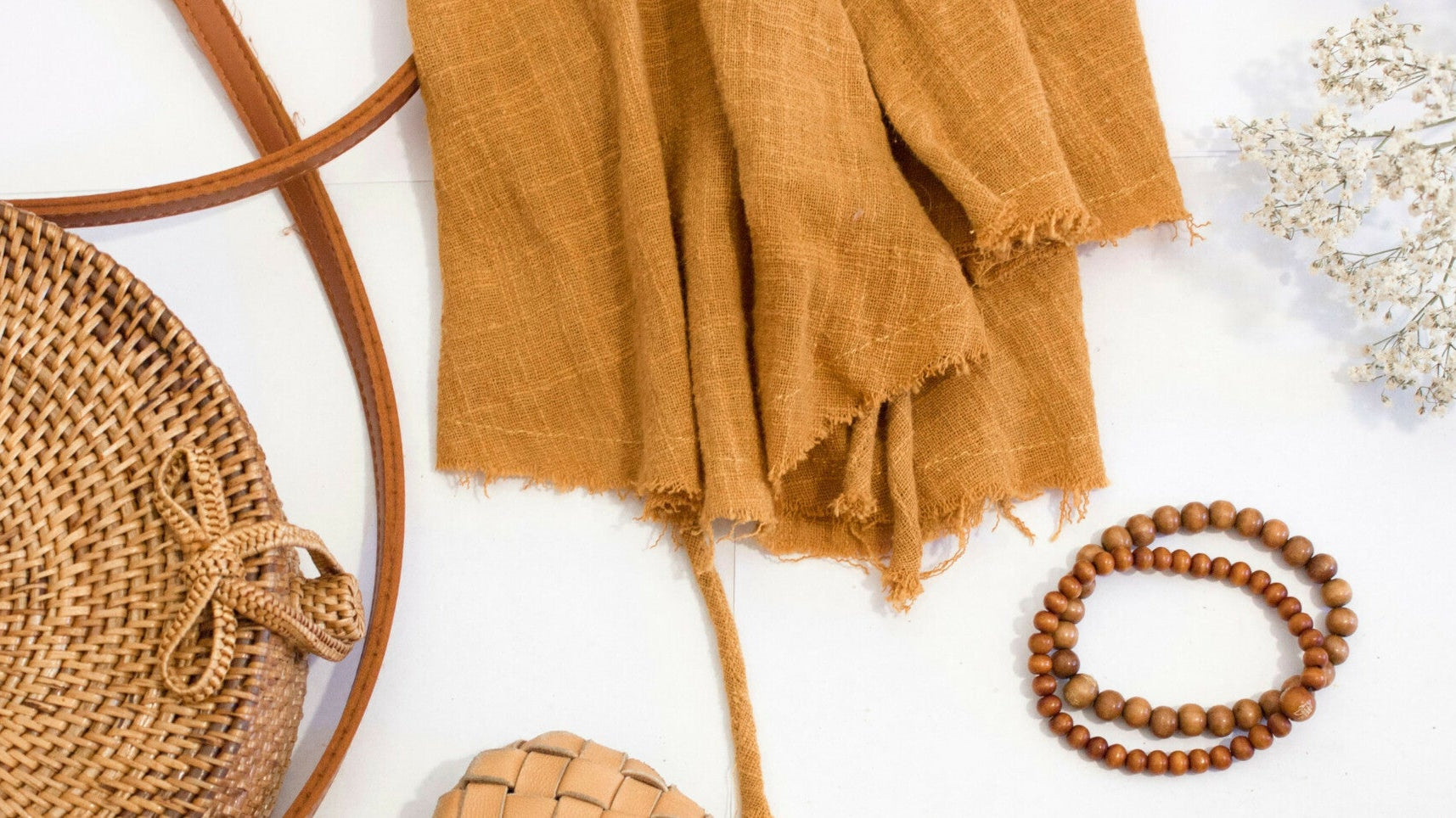 Najmodniejsze dodatki na wiosnę 2021