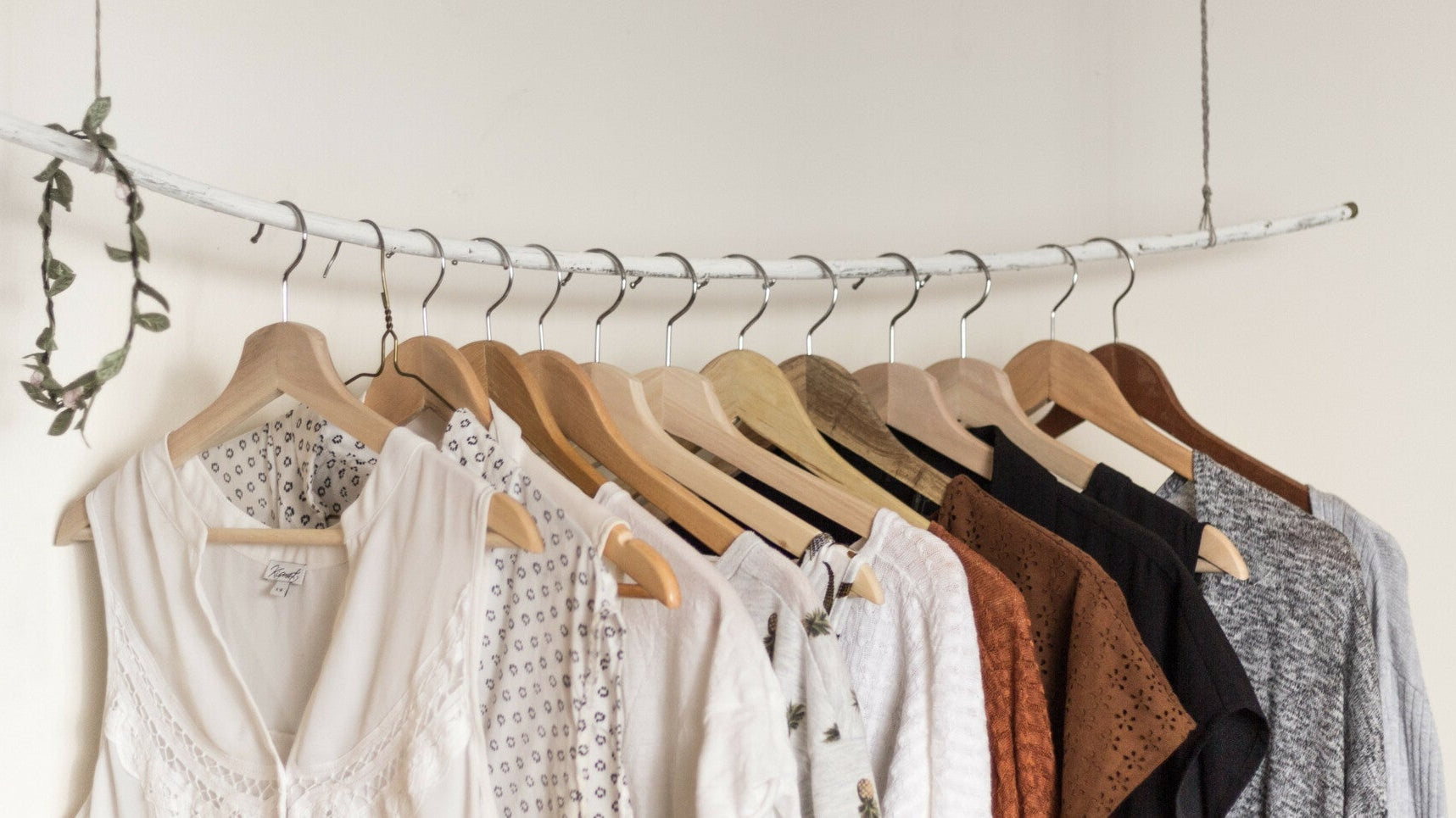 Jak dobrać odpowiednią długość sukienki?