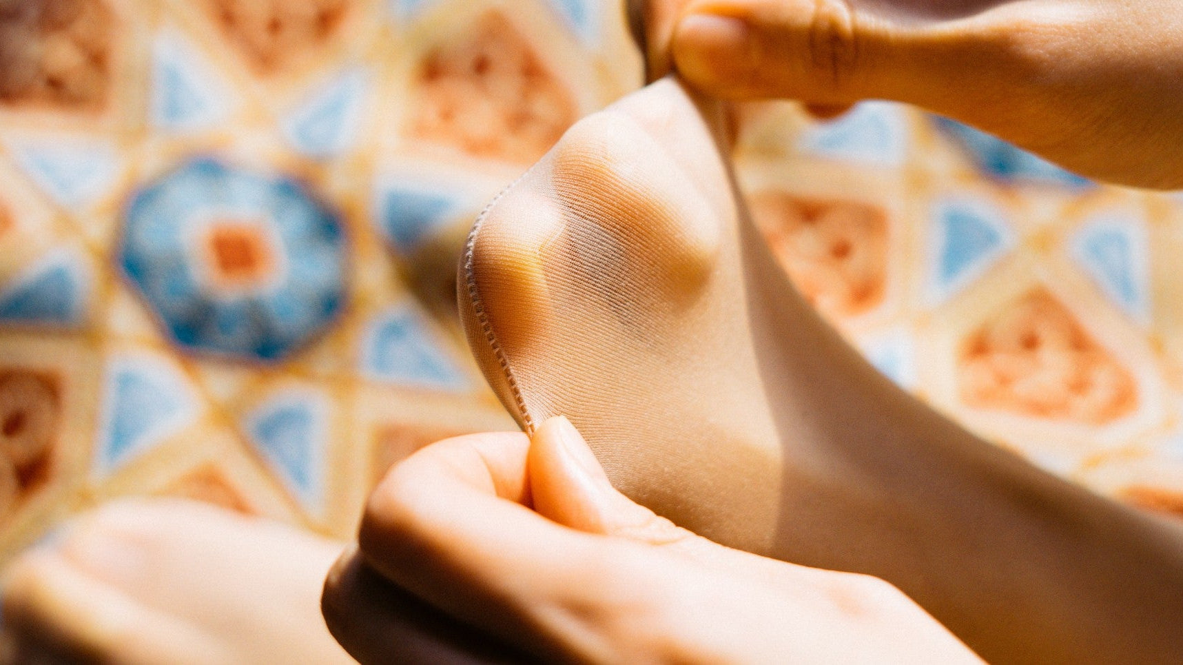 Rajtuzy a rajstopy – językowe dylematy