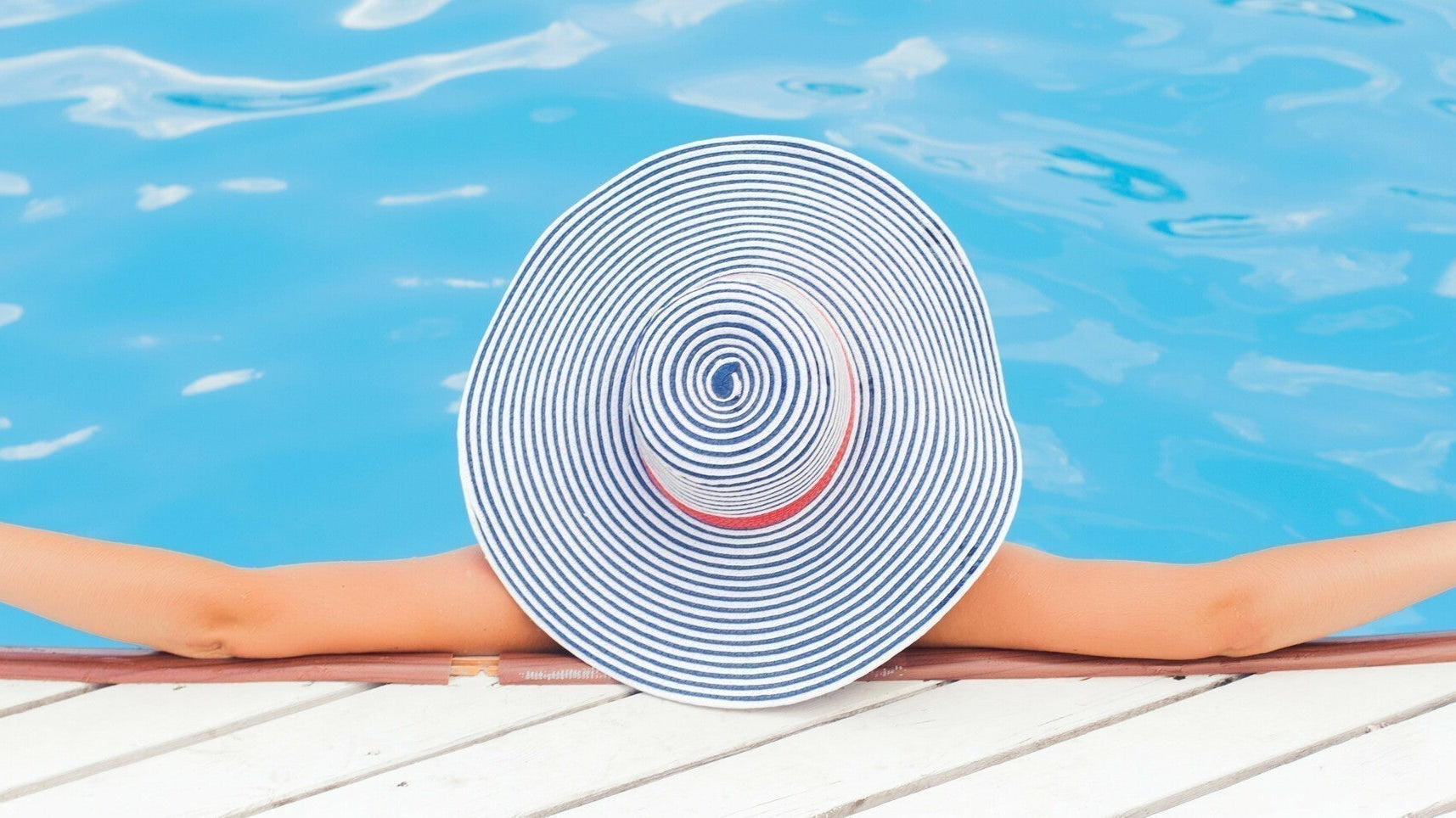 Co zabrać do SPA? Jakie elementy damskiej garderoby będą niezbędne?