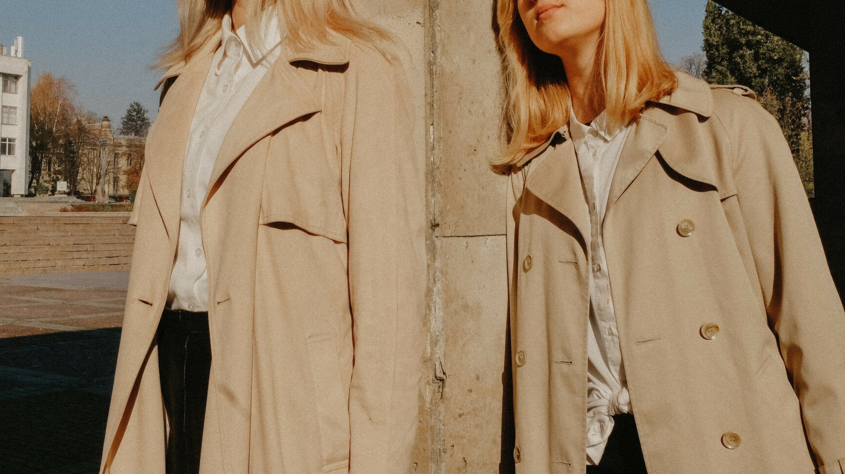 Jak nosić jesienny trencz?