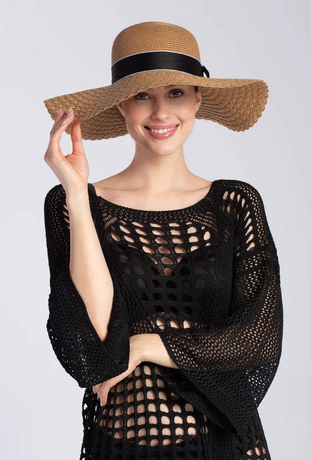 Kapelusz z szerokim rondem 03 - Gatta