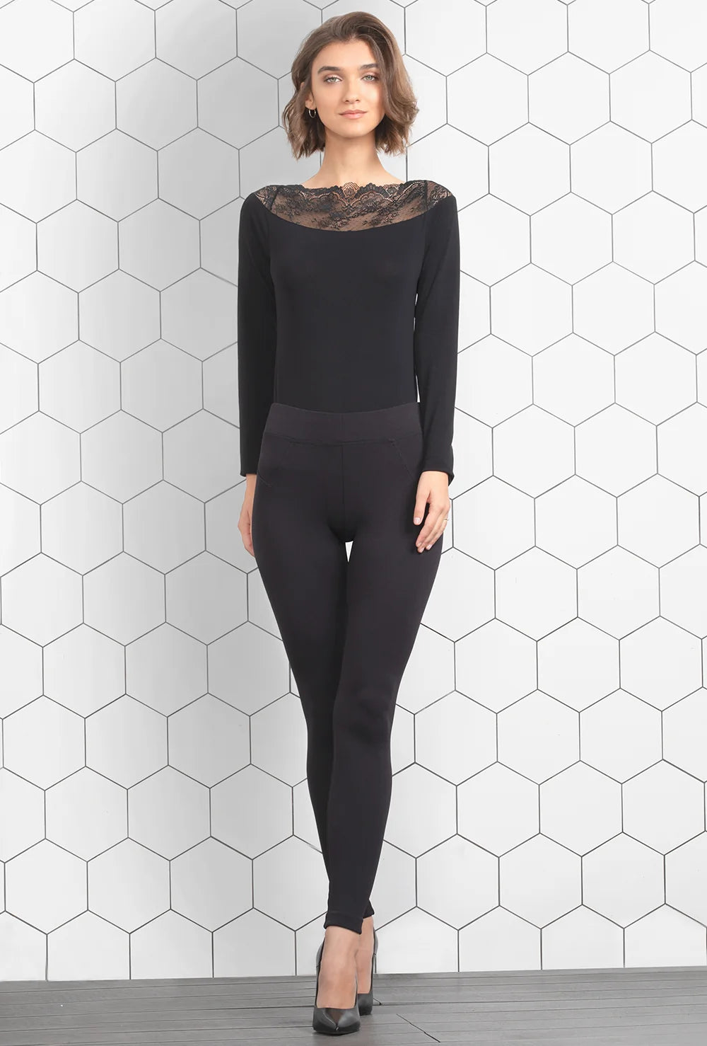 Legginsy z przeszyciami plus size Push-up - Gatta