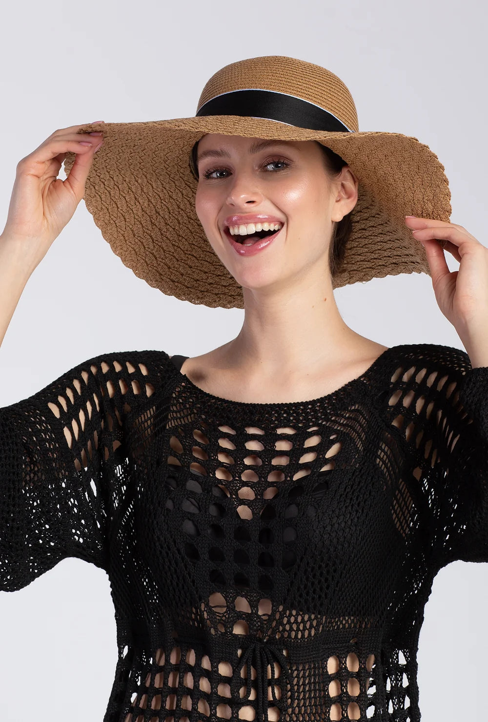 Kapelusz z szerokim rondem 03 - Gatta