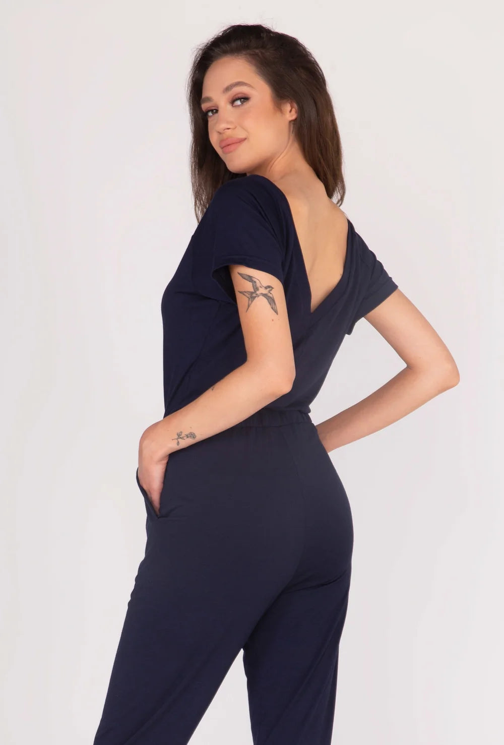 Kombinezon z dekoltem na plecach Valeri - Gatta