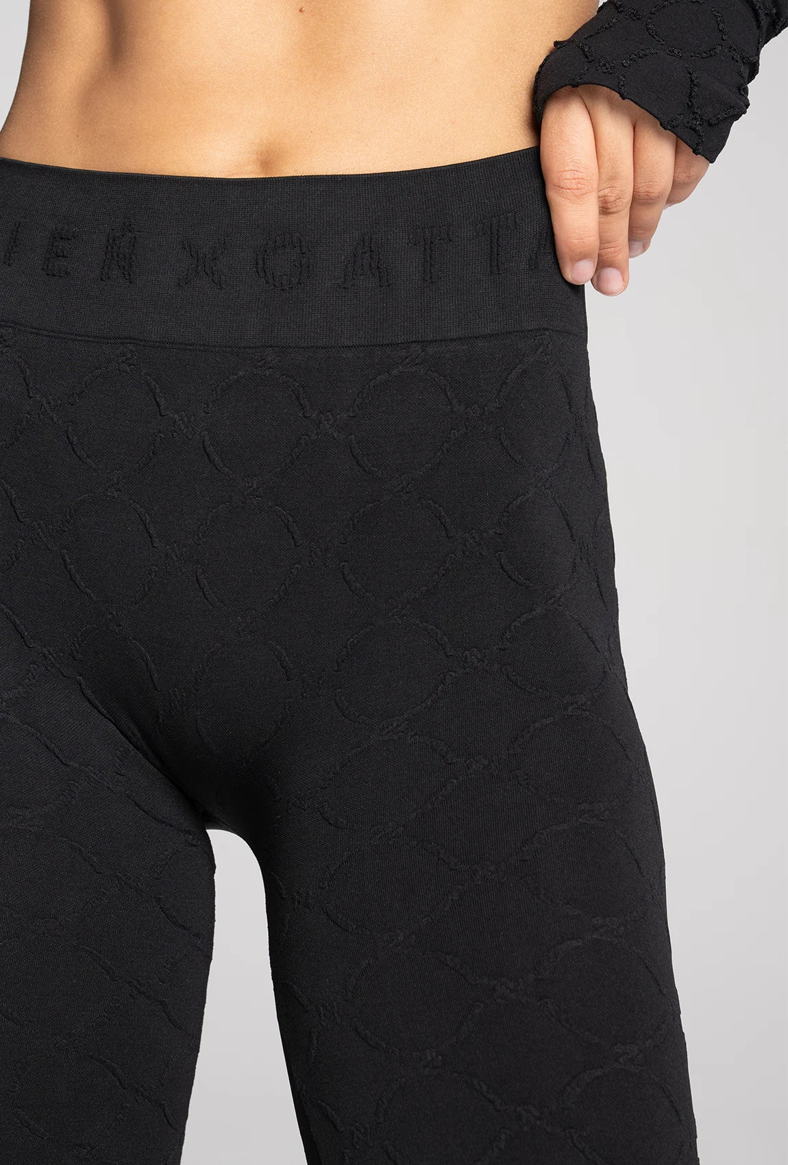 Czarne legginsy Monogram z kolekcji Zień x Gatta - Gatta
