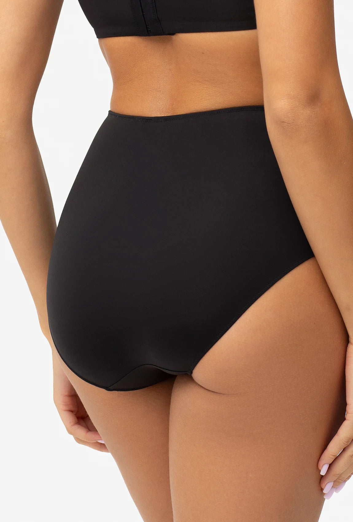 Czarne majtki z wysokim stanem Sally - Gatta