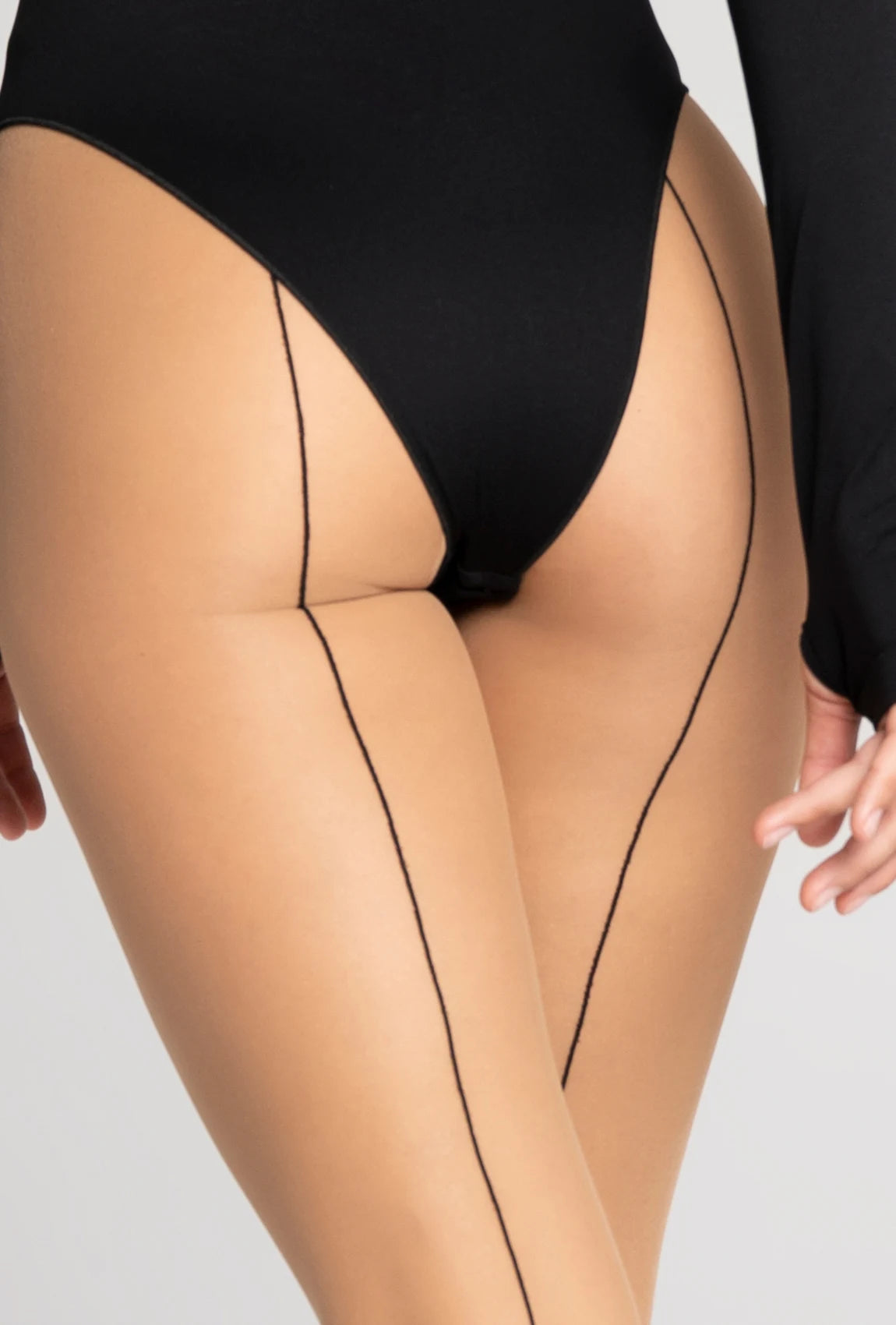 Beżowe rajstopy Scarab z kolekcji Zień x Gatta - Gatta