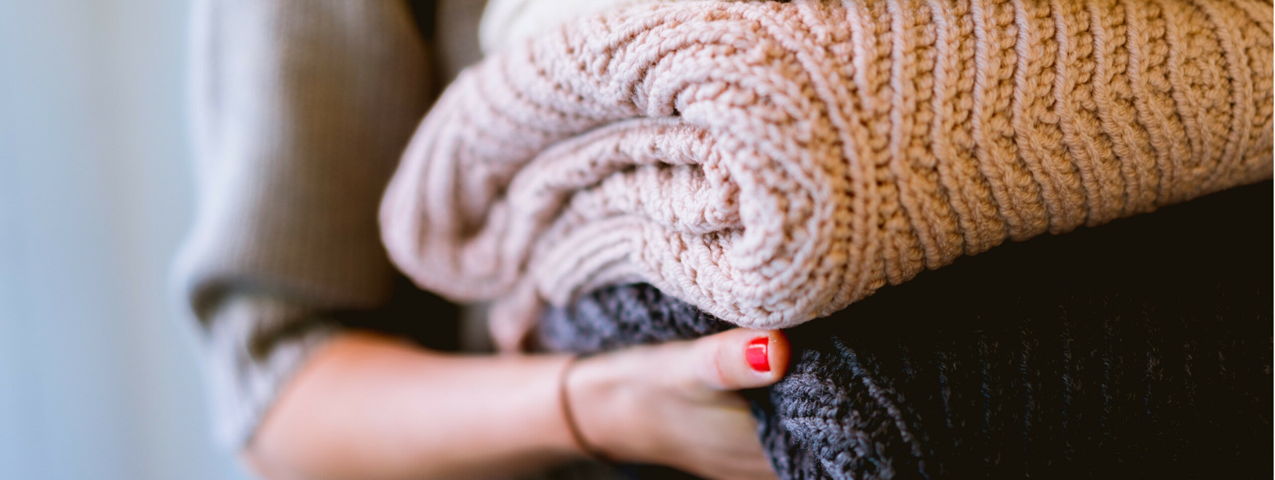 Czym różni się tkanina od dzianiny?