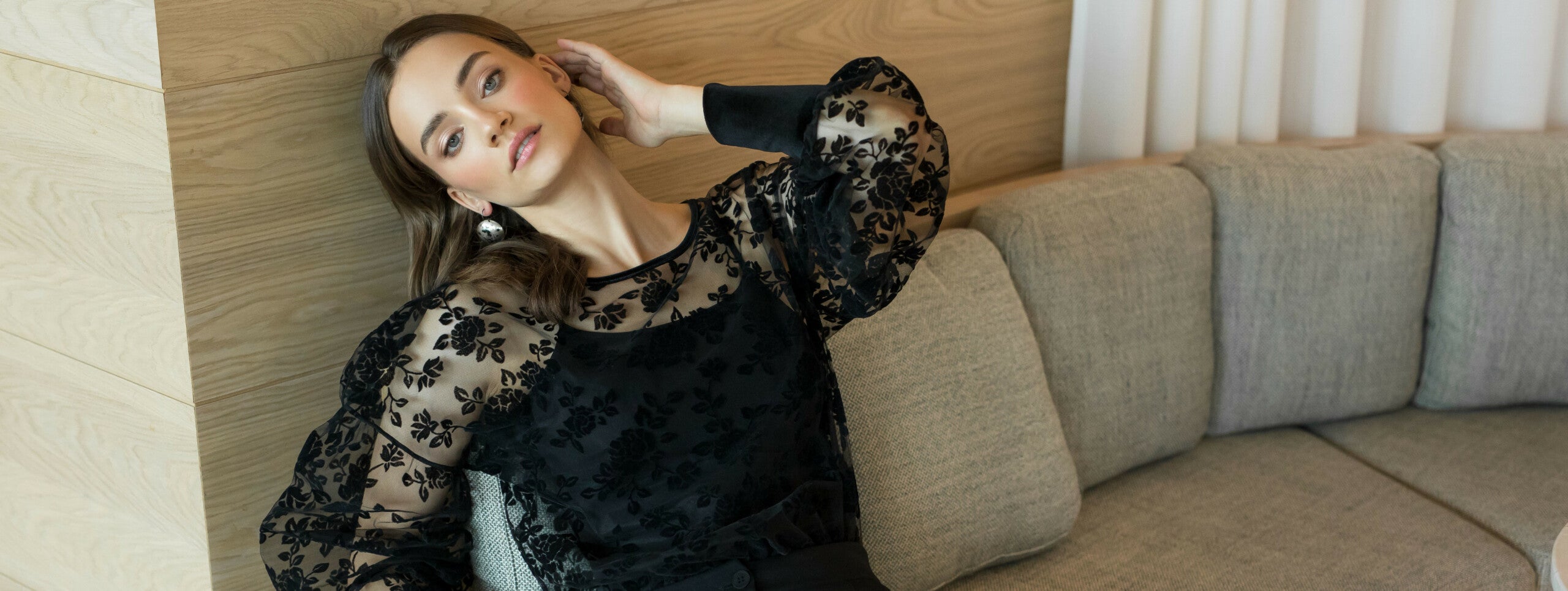 Bufiaste rękawy – jak je nosić i czy pasują do każdej sylwetki? Podpowiadamy