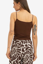 Brązowa bluzka na cienkich ramiączkach Camisole