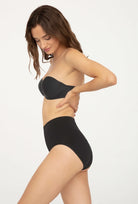 Majtki modelujące Shape line bikini