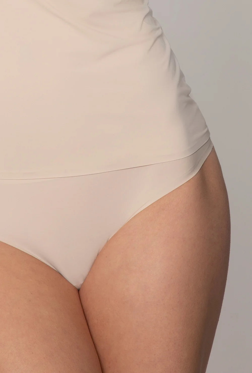Top na cienkich ramiączkach Camisole Zoe - Gatta