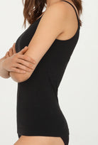 Top bezszwowy na cienkich ramiączkach Camisole