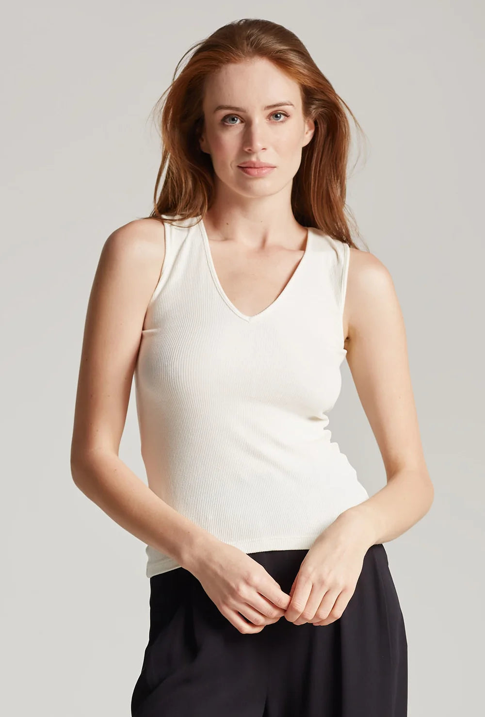 Prążkowany top tank Almas