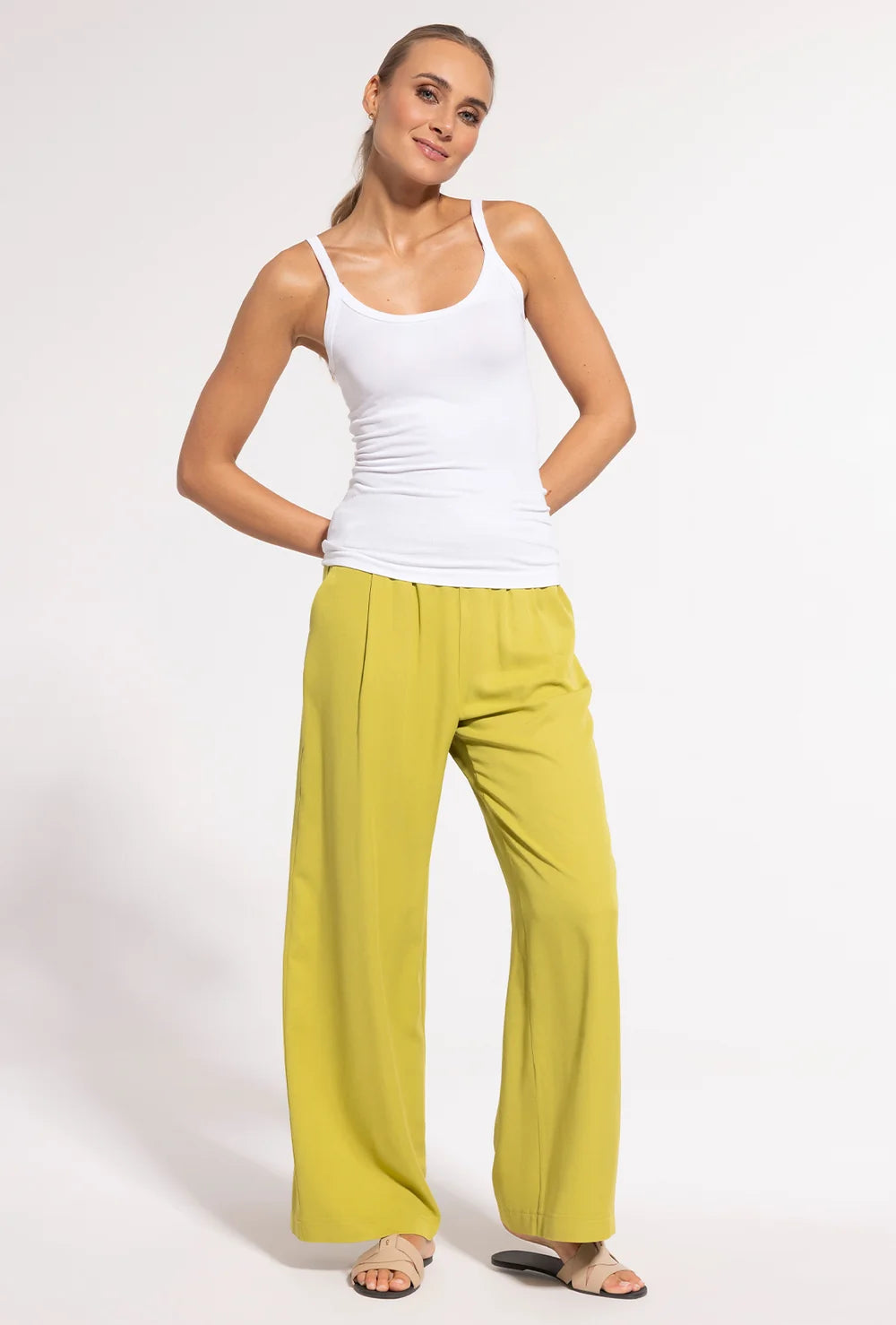 Dopasowany top na ramiączkach Bege - Gatta