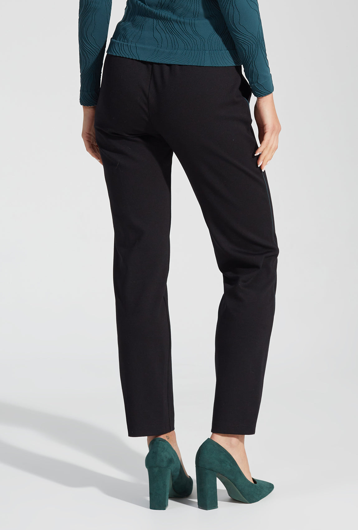 Proste czarne spodnie Janelle - Gatta