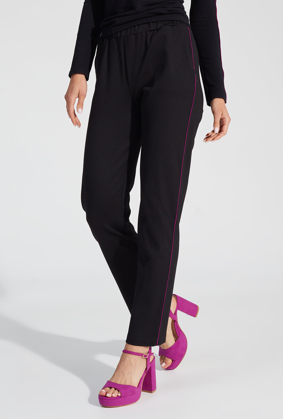 Proste czarne spodnie Janelle - Gatta