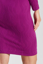 Dopasowana sukienka ze stójką Flow Golf