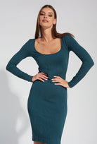 Dopasowana sukienka Flow Perfect