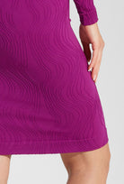 Dopasowana sukienka Flow Perfect