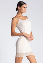 Halka nocna z koronką Diletta