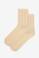 Skarpetki z warkoczowym splotem