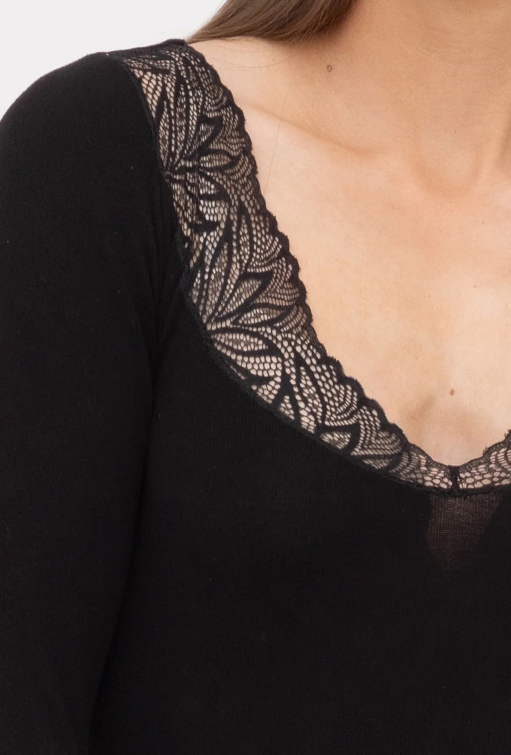 Body z koronkowym dekoltem Madison - Gatta