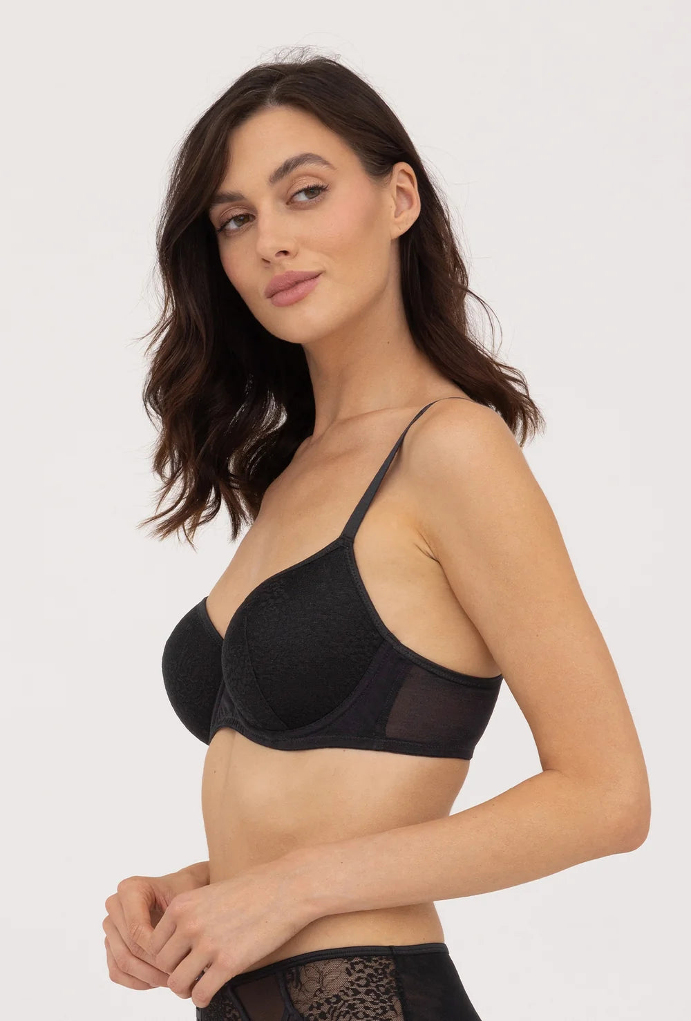 Czarny biustonosz z fiszbinami Dominica - Gatta