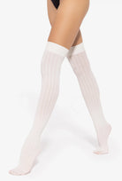 Kremowe zakolanówki 01