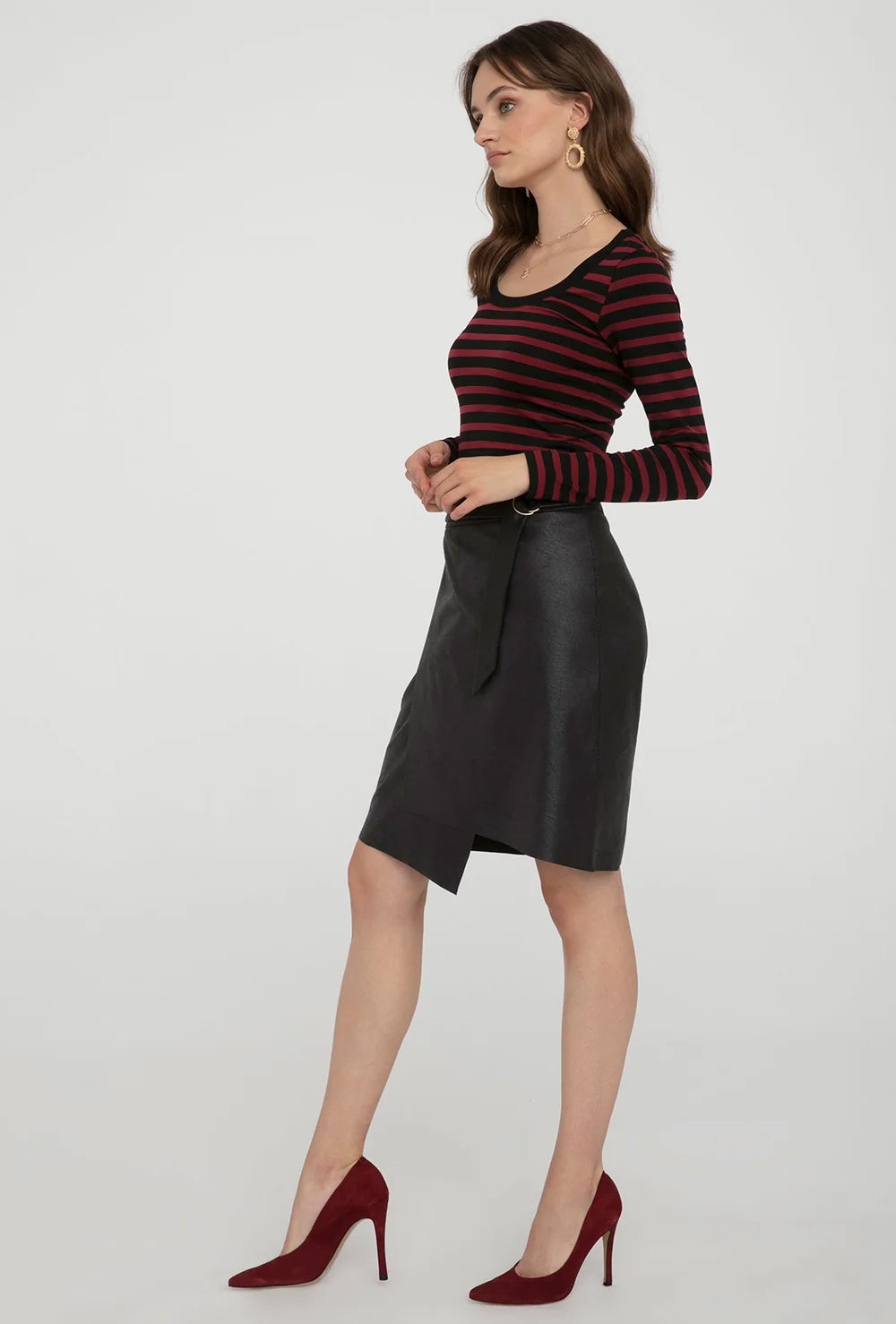 Asymetryczna spódniczka z ekoskóry Melilla - Gatta