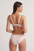 Delikatnie usztywniany biustonosz z haftem Marissa 01