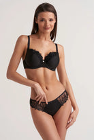 Delikatnie usztywniany biustonosz z haftem Marissa 01