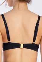 Góra od stroju kąpielowego Caviana