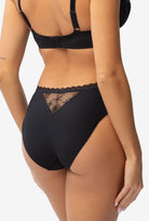 Czarne majtki bikini Kate