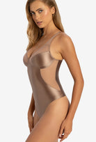 Połyskujące body Satine
