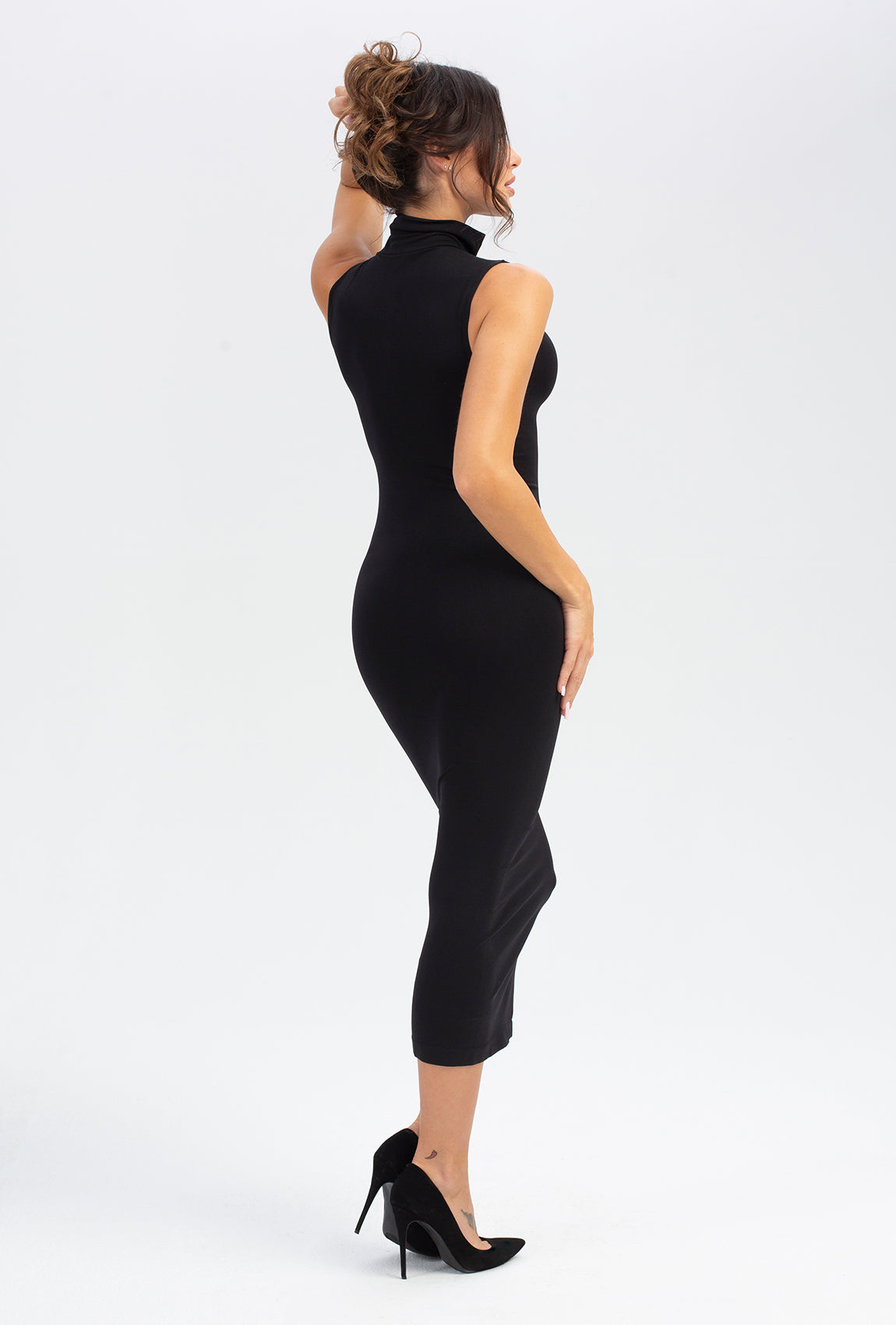 Czarna sukienka Sensual Golf - Gatta