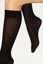 Czarne podkolanówki w kropki Stylove wz. 01