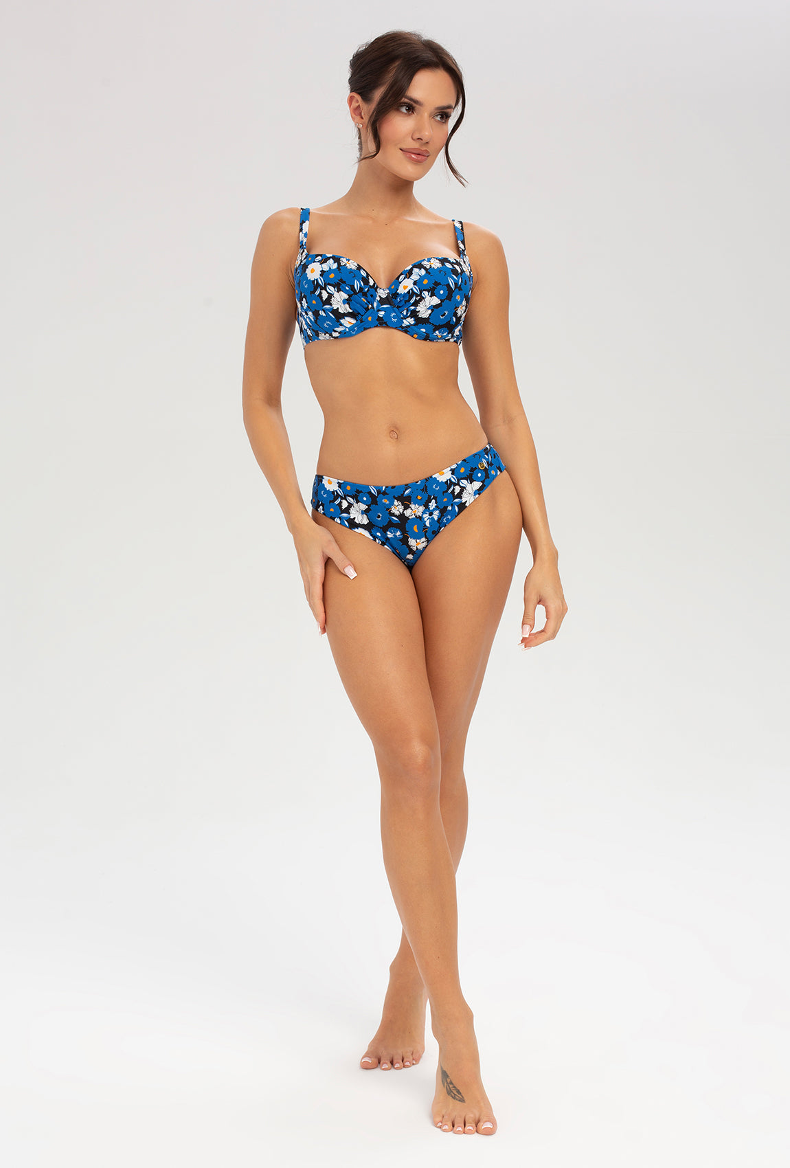 Dół od stroju kąpielowego w kwiatki Kama (model 2) - Gatta