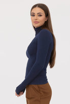 Dopasowany golf Iben