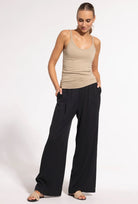 Dopasowany top na ramiączkach Bege