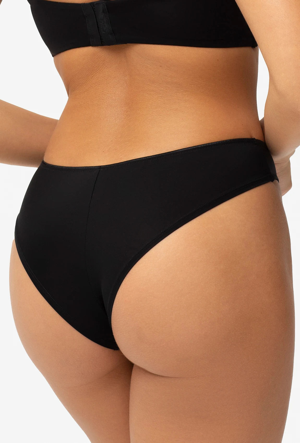 Czarne brazyliany Jolie - Gatta