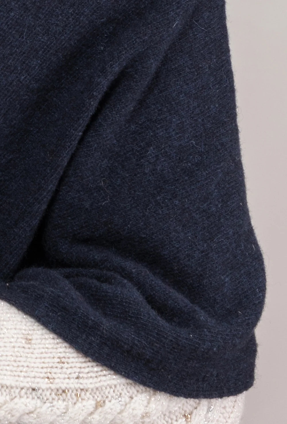 Duży wełniany szal damski 01 - Gatta