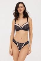 Koronkowe brazyliany Claire