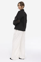 Czarna koszula z bufiastymi rękawami Alfi