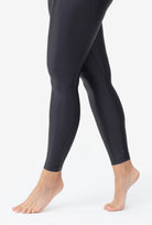 Połyskujące legginsy Carvico