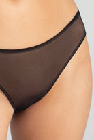 Majtki z transparentnej siatki Cherie